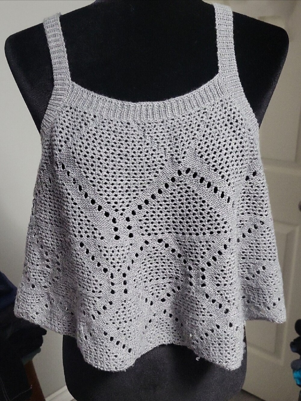 Unbranded XL Gray Knit Cropped Trapeze Tank Top